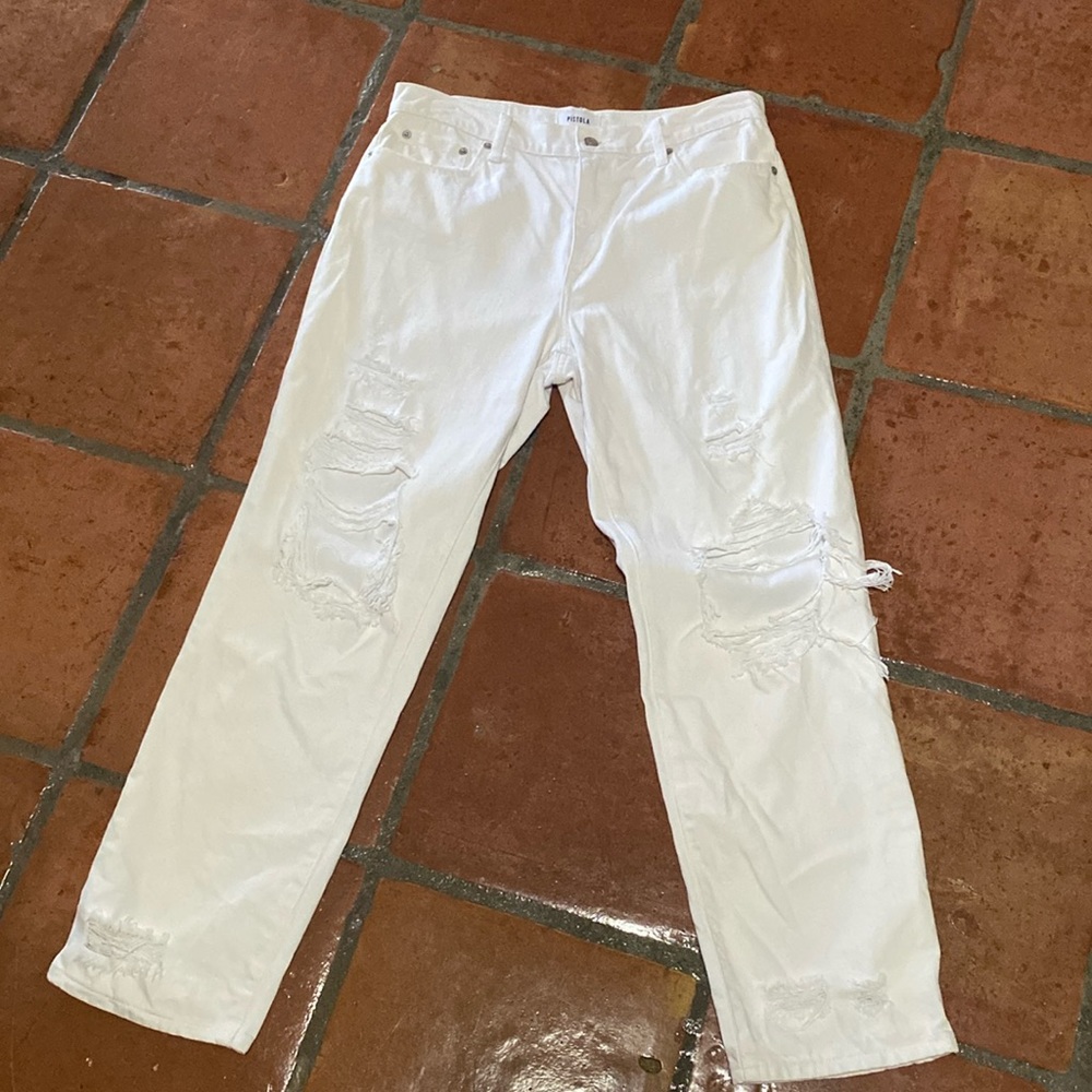 White, ripped, mom, jeans. 30 waste by Pistola.